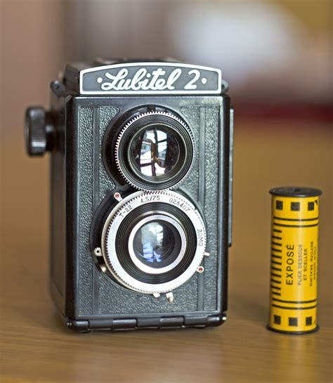 camera lubitel 2